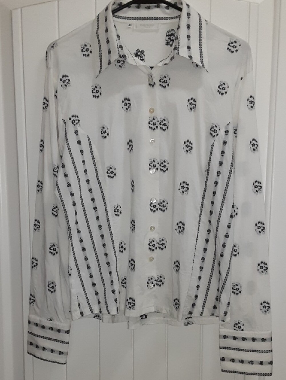 Rayure Paris CAITLIN Embroidered Blouse White Black Floral Button Down Size 48
